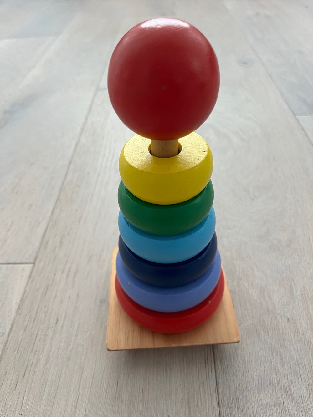 🍀2/$10 Melissa & Doug Classic Wooden Stacking Ring Toy - Multicolor